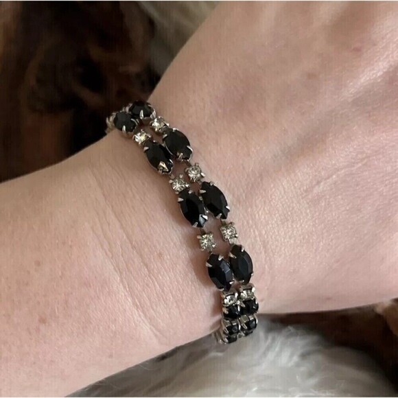 Vintage Kramer Signed Tennis Bracelet 7" Double Row Black Marquise + Rhinestones - Picture 6 of 14